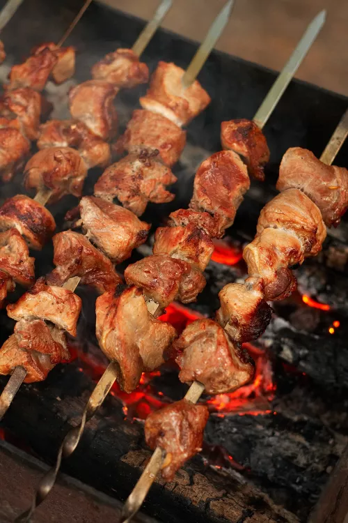 В Тюмени упали продажи мяса для шашлыка
